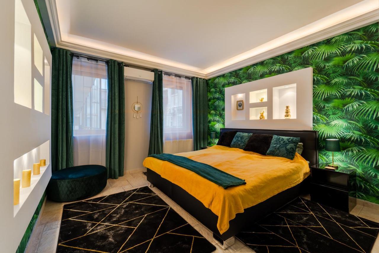 Andrassy Avenue Exclusive Appartement Boedapest Buitenkant foto